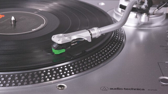 Audio-Technica presenta la nueva generación de su popular giradiscos para DJ, el AT-LP120XUSB
