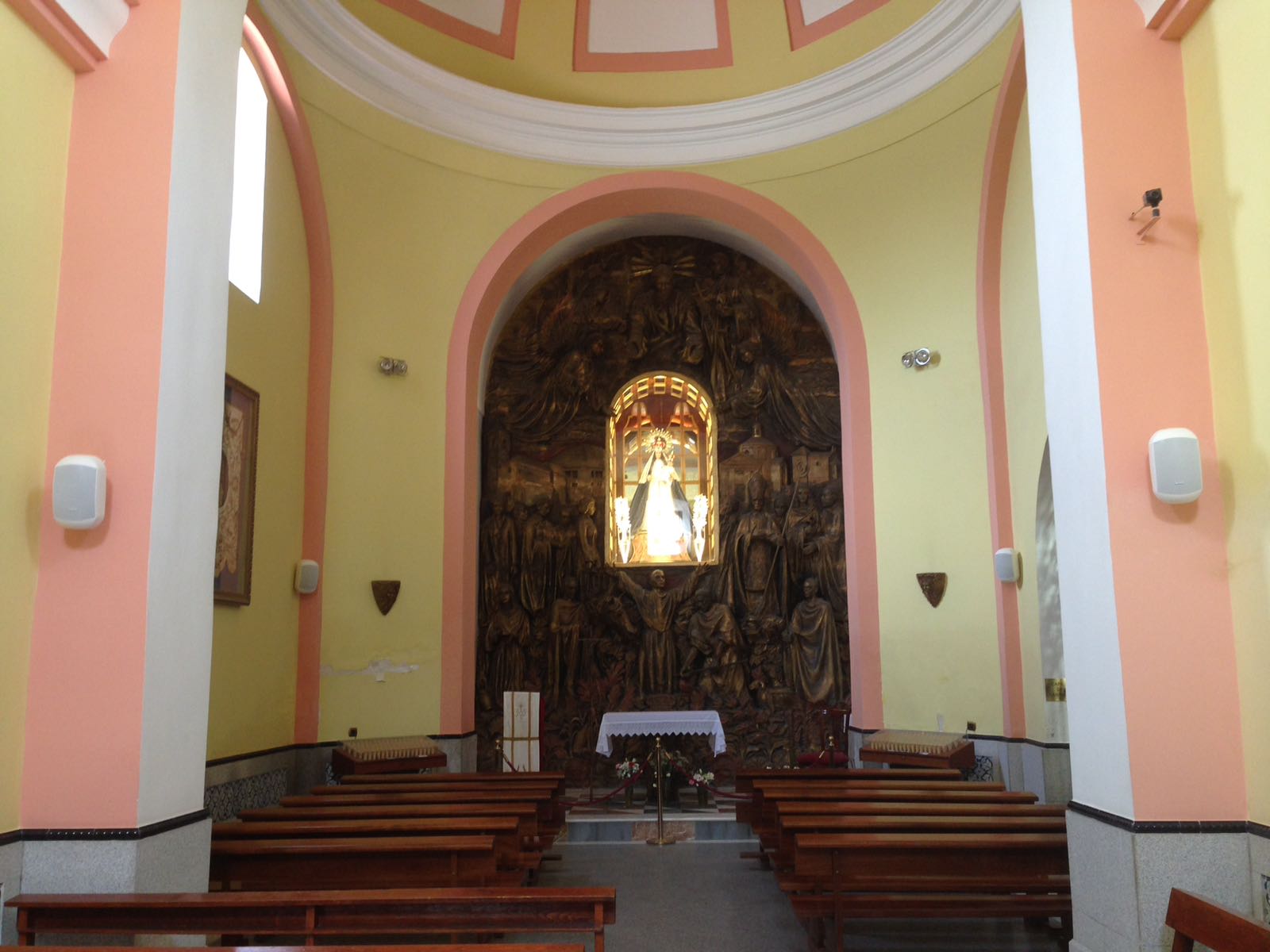 Una excelente opción para renovar instalaciones en pequeñas iglesias y  capillas, de la mano de Audio-Technica – Audio-Technica Iberia